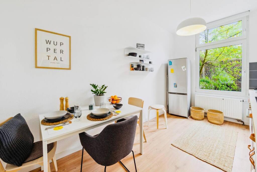 Ferienwohnung Wuppertaler Altbau-Traum Gutenberg - Naehe Dus & Dortmund & Koeln & Essen Exterior foto